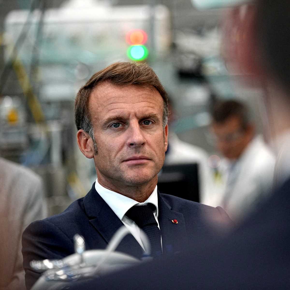 संसद को भंग करने से समाधान के बजाय विभाजन बढ़ा : राष्ट्रपति मैक्रों